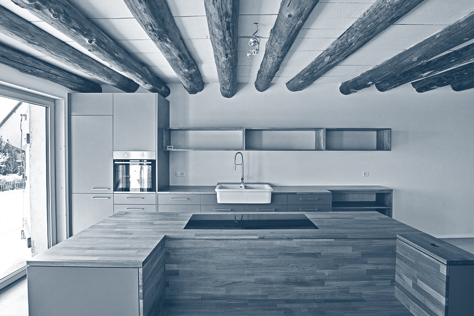AUSBAU UND RENOVATION BAUERNHAUS IN LUGNORRE