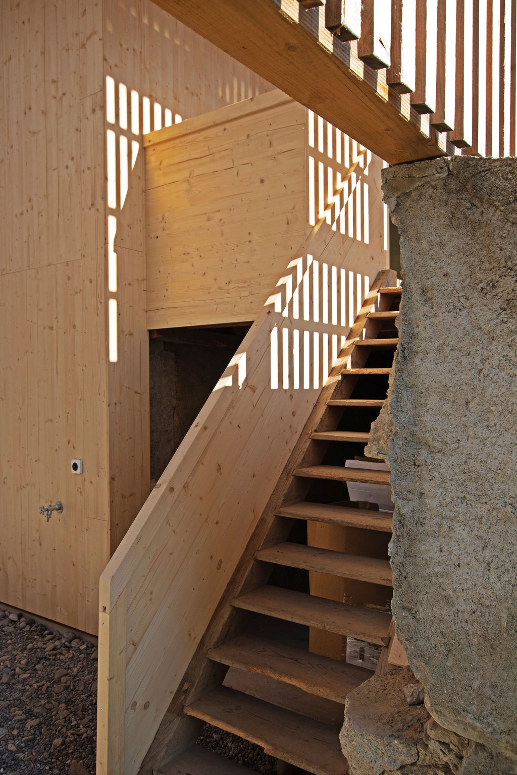 TREPPE HOF